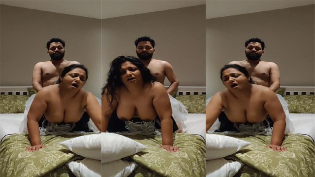 Sex with rich bhabhi in hotel room