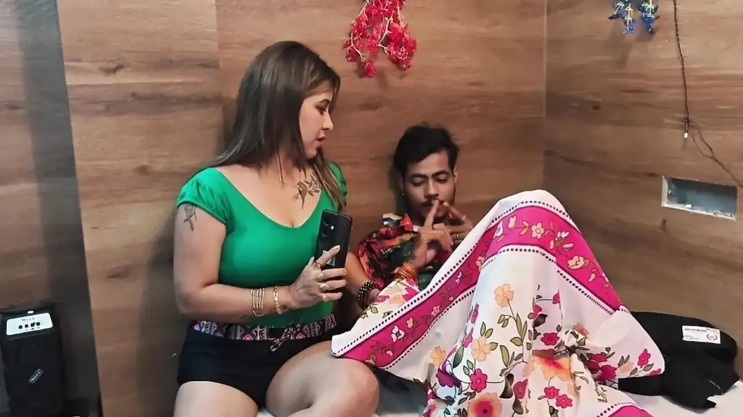 Desi step bro sis ki secret chudai Tina Nandy ka hot XXX romance