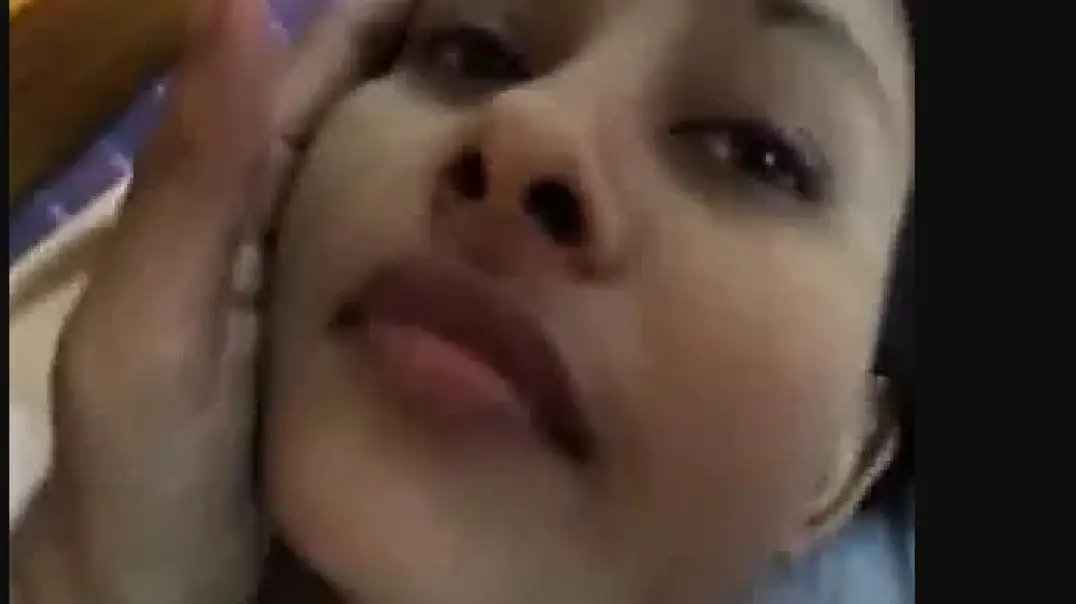 Skinny desi girlfriend shares steamy private romance secrets