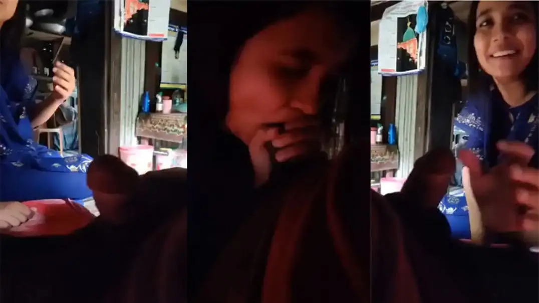 Hot desi girl sucking cock and getting wet in private