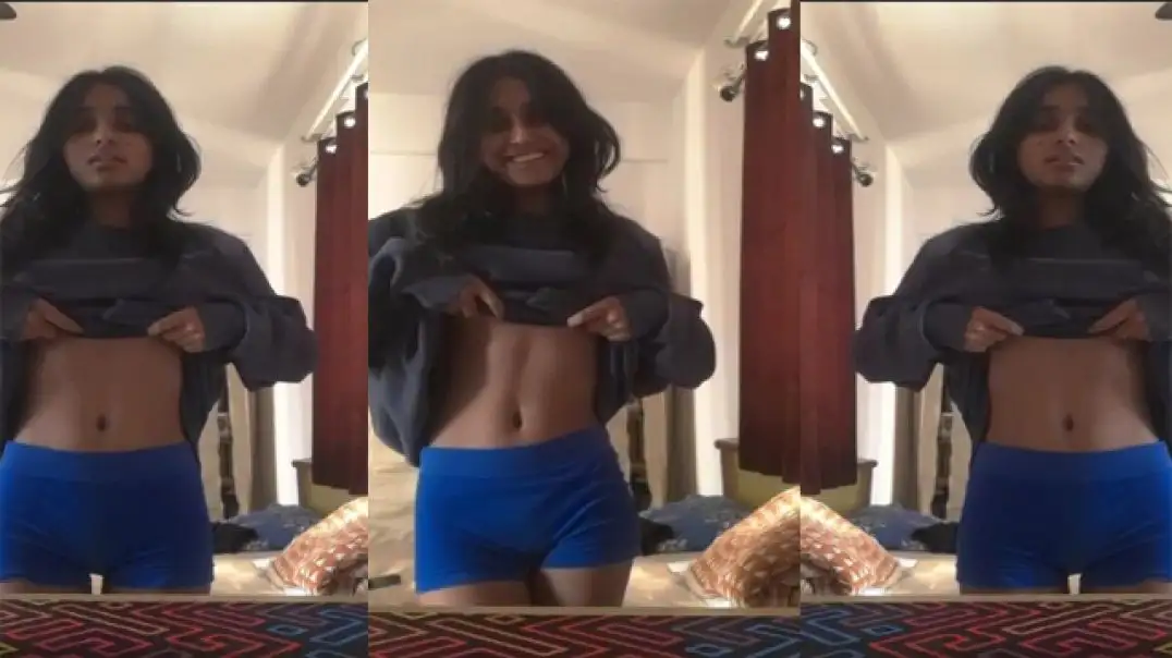 Slim sexy gf ki private moments jo aapko dekhne ko milegi