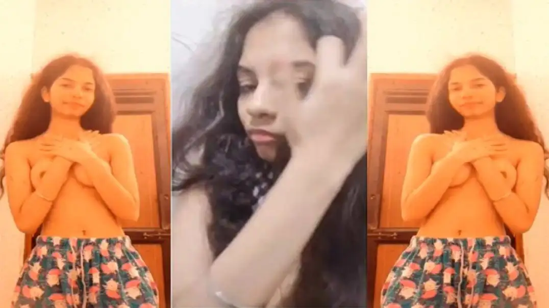 Desi Girl Ka Hot Fingering Video dekho